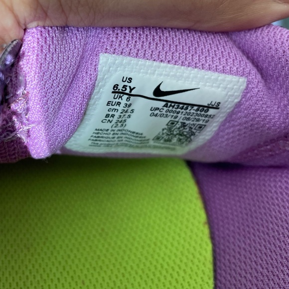 Used Nike Free Rn - Picture 5 of 6